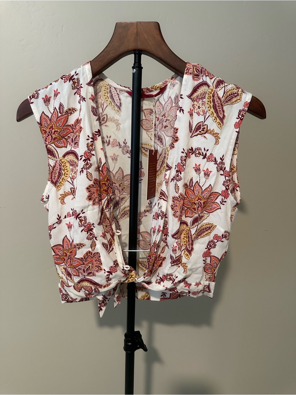 Tigerlily White Crop Top with Red, Pink and Gold Paisley Print